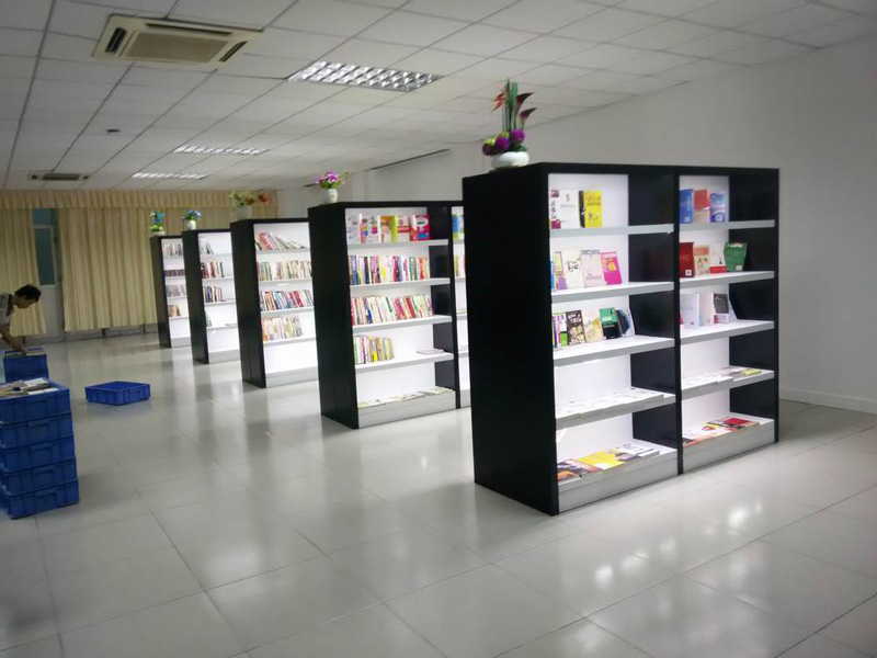 企業圖書室換書現??22.jpg 企業圖書室換書現??22.jpg